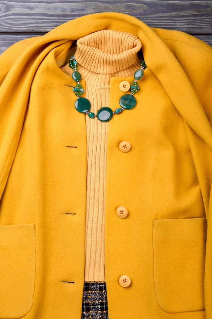 Best Yellow Dress Accessories Ideas For Women
