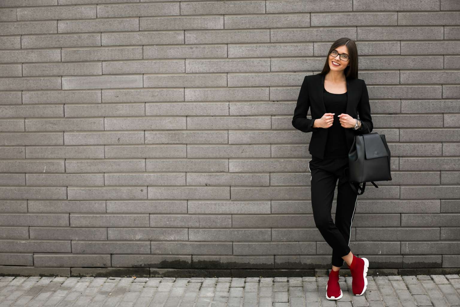 What Color Shoes To Wear With Black Pants And Be Fashionable? - The ...